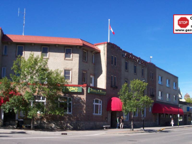 athabasca_hotel_jasper.jpg