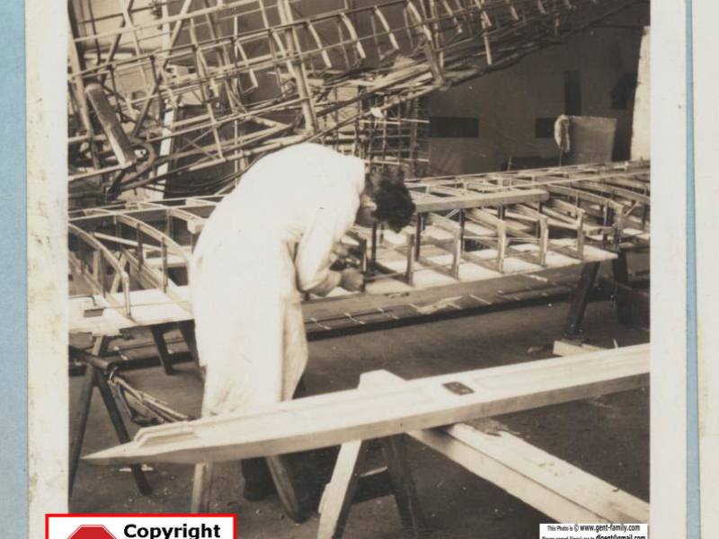 aerohangar1952017.jpg