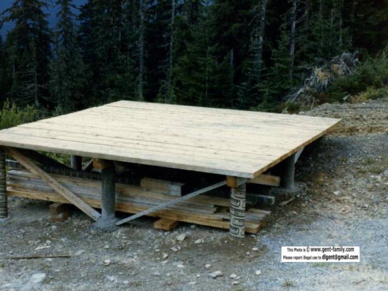 helicopter_landing_pad_unknown_location_4.jpg