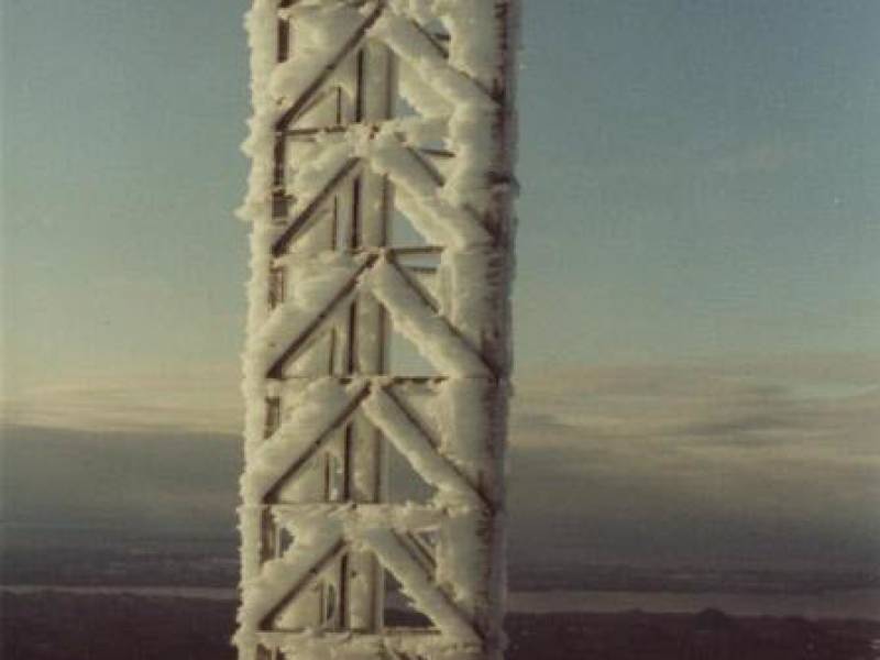 noble_mtn_75.jpg
