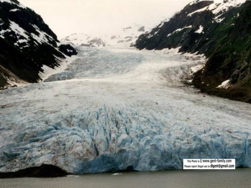 stewart_bear_glacier.jpg