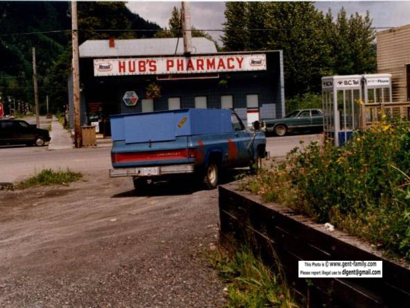 stewart_hubs_pharmacy.jpg
