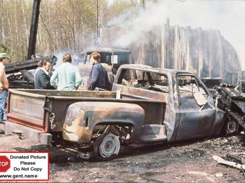 barn_fire_10_cropped.jpg