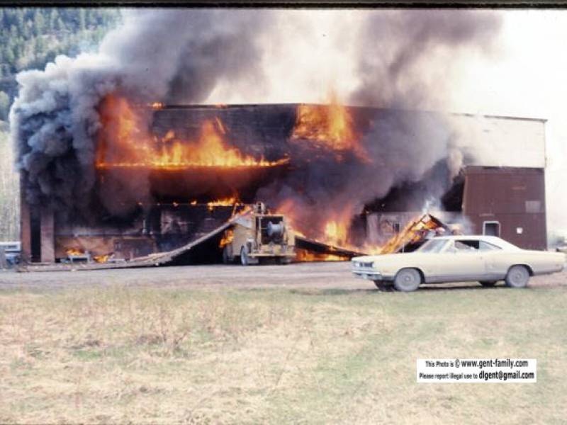 barnfiremelandersonmay75.jpg