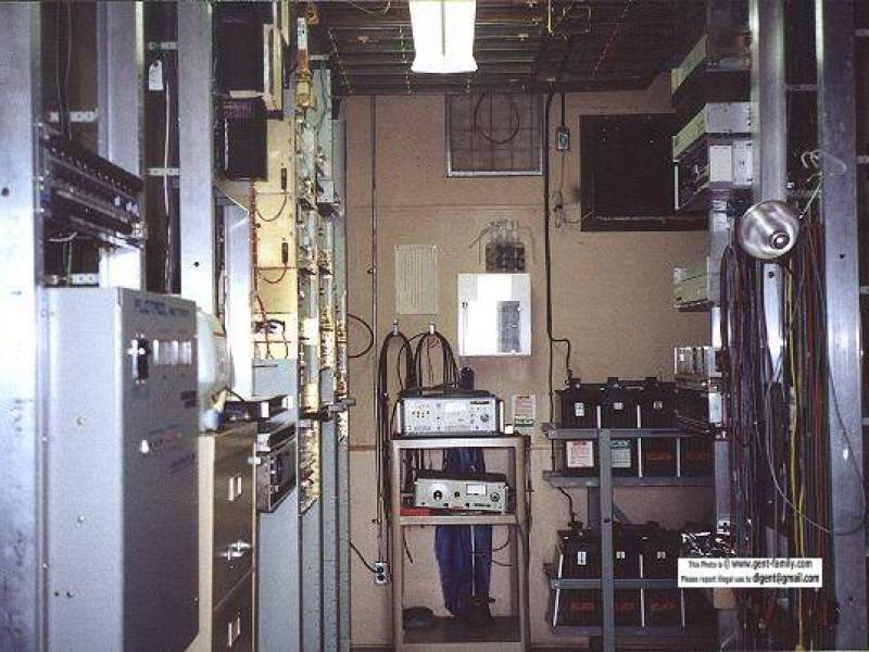 ishkeenickhradioapr2000.jpg