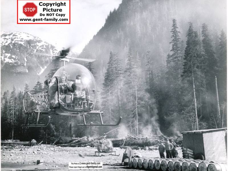 helicopter_landing_kemano.jpg