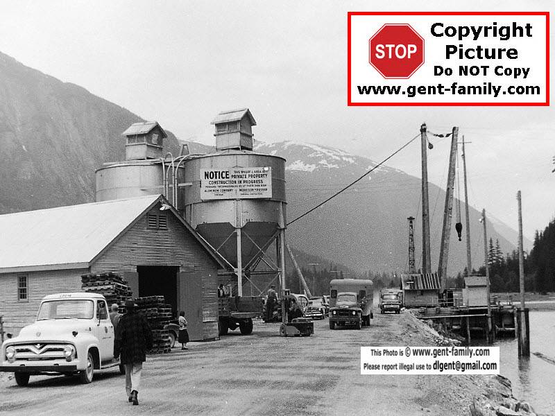 cement_starage_etc_ar_wharf.jpg