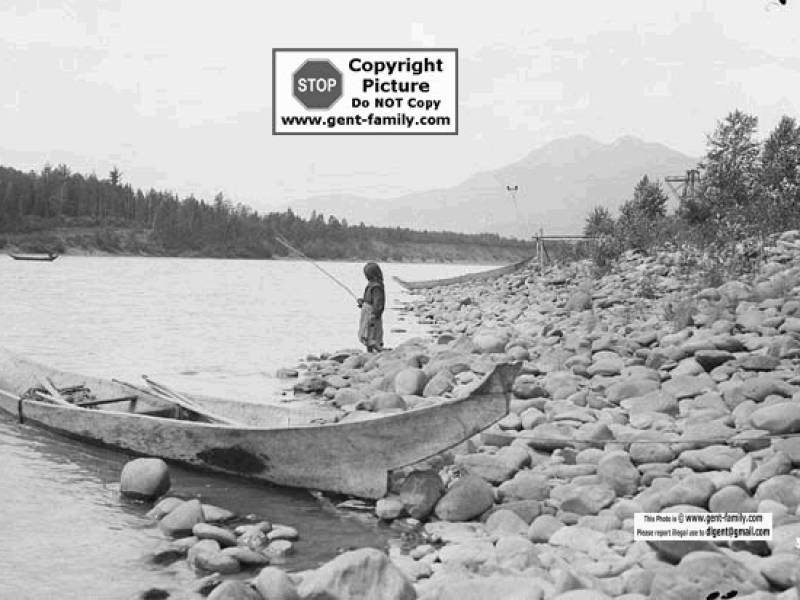 nativegirlfishingatkitwangaa011213.jpg