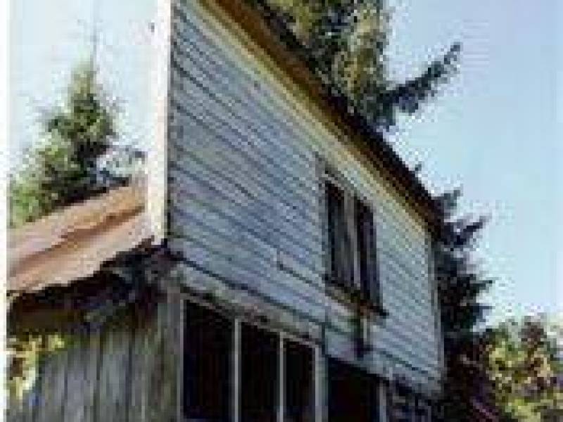 port_essington_old_store.jpg