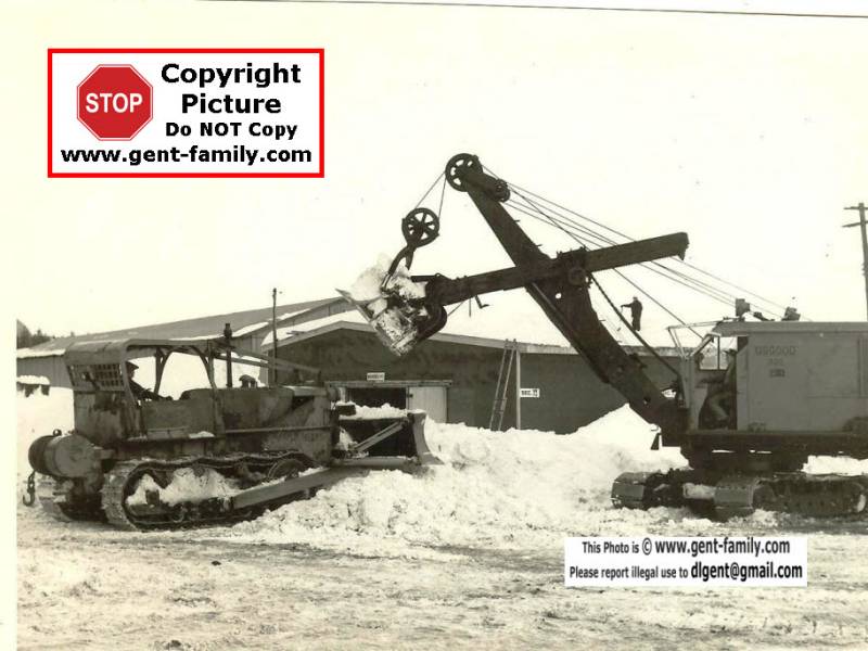 removing_snow_osgood_shovel_1955_56.jpg