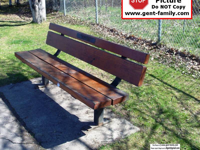 101_1905_bench.jpg