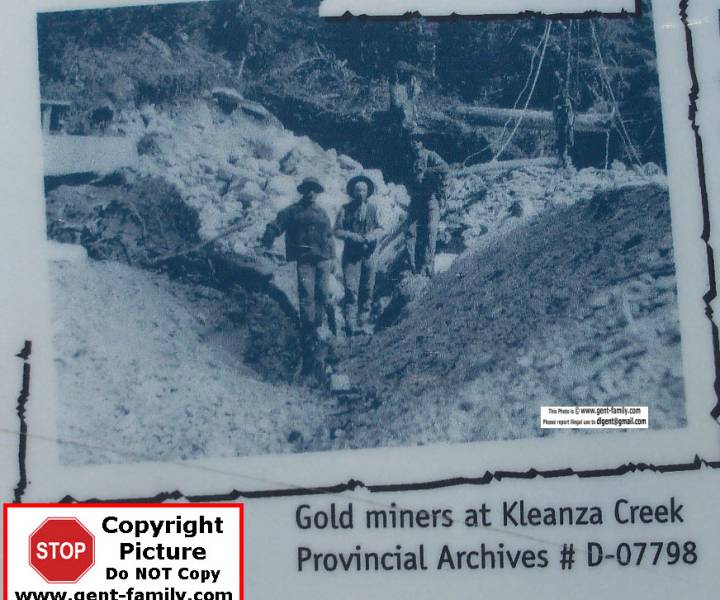 101_1955_gold_miners_at_kleanza_creek.jpg