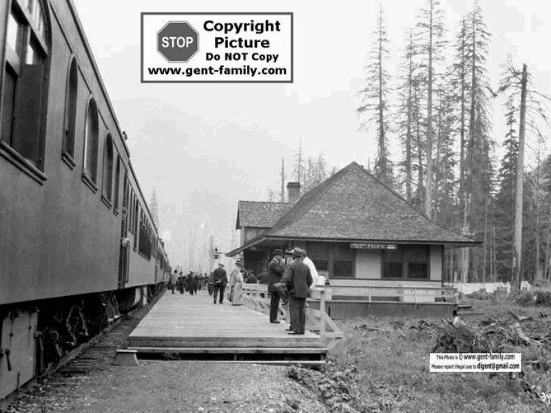 a011225pacificstation.jpg