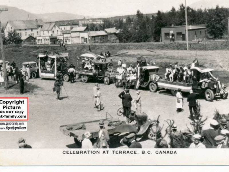celebration_at_terrace_1920s.jpg