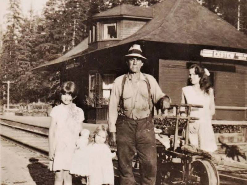 exstew_station_1930.jpg