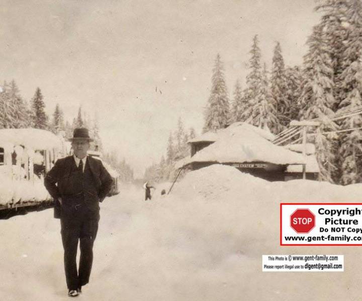 exstew_station_snow_january_1932.jpg