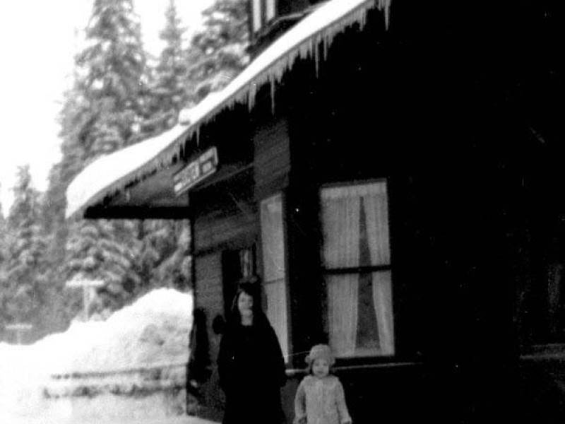 exstew_station_winter.jpg