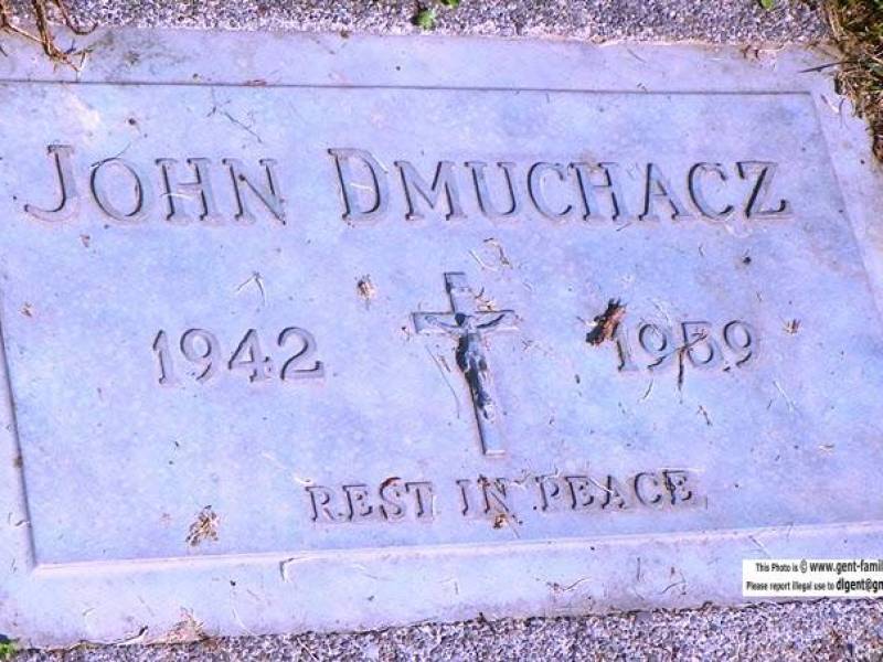 johndmuchaczheadstone.jpg