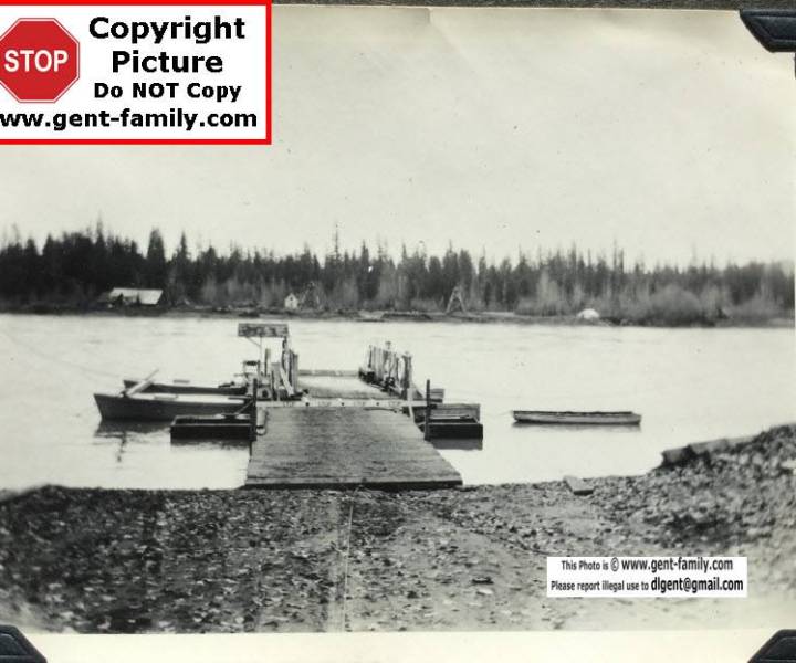 remo_ferry_at_landing.jpg