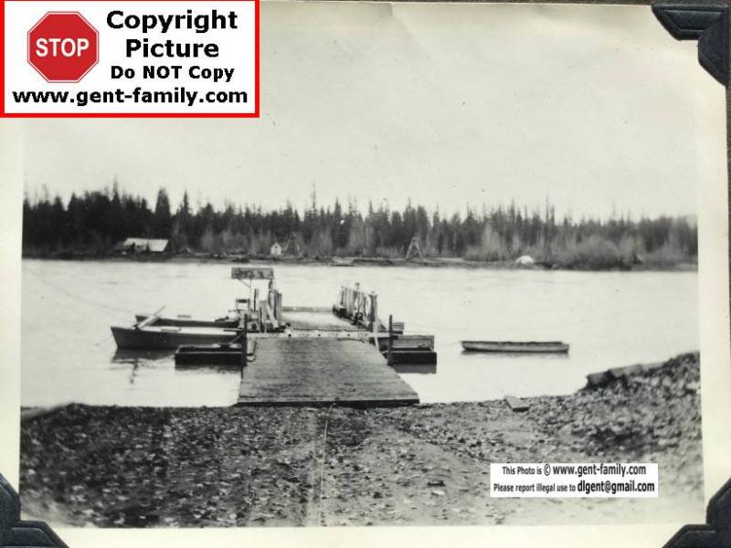 remo_ferry_at_landing.jpg