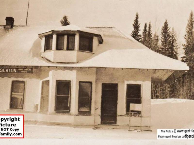 seaton_station_c1936.jpg