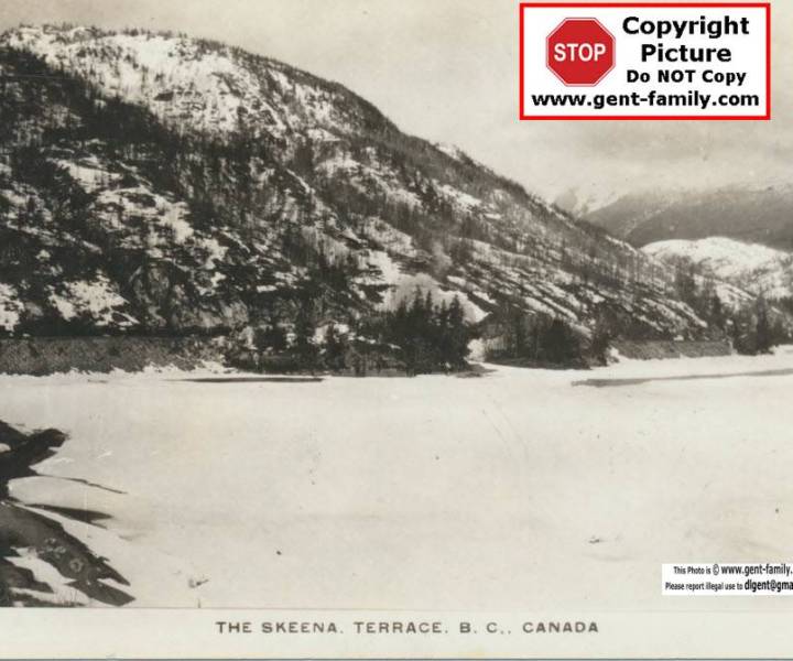 skeena_river_ca1941_b-w.jpg