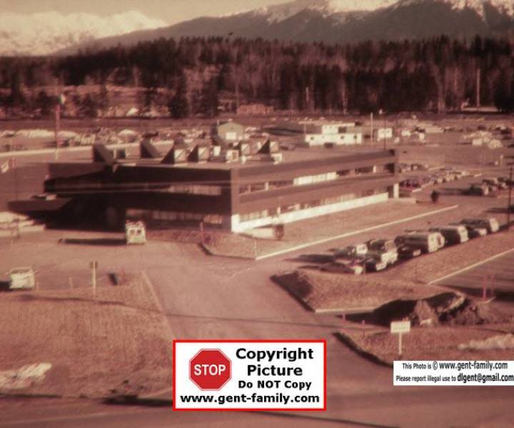 terrace._hydro_building_on_keith_ave-0011.jpg