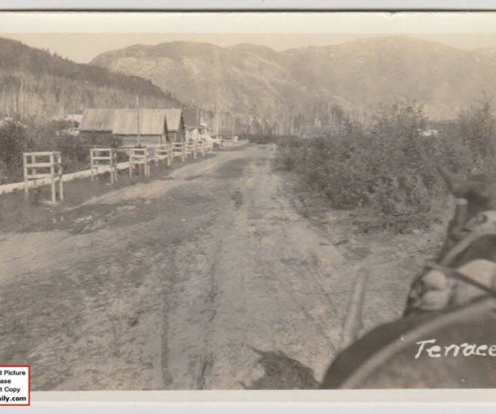 terracepostcardmainstearly2.jpg