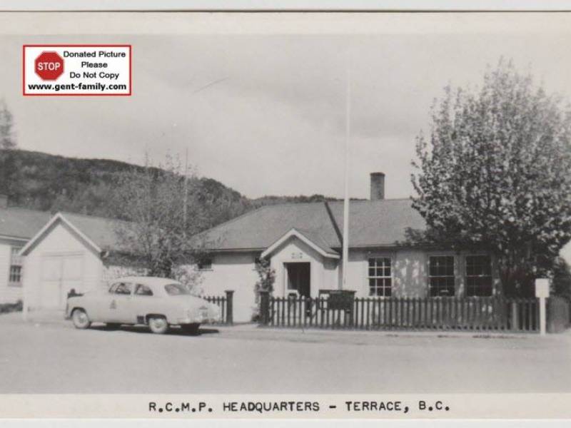 terracercmpstationpostcard2.jpg