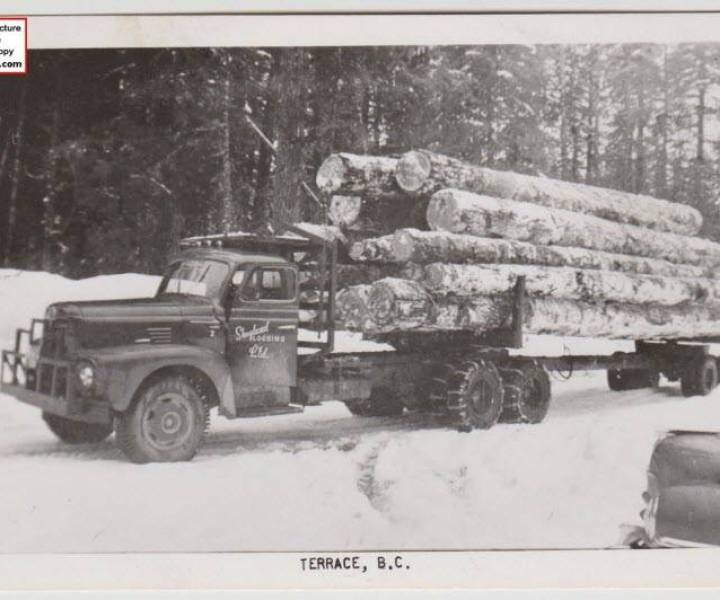 terraceskoglundloggingtruck2.jpg
