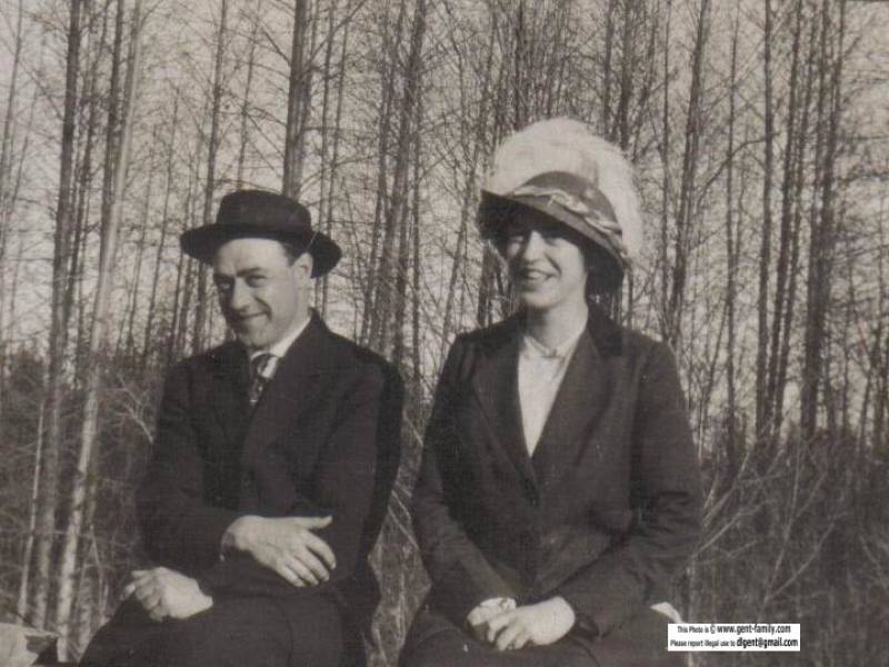 tom_and_grace_walsh_2.jpg