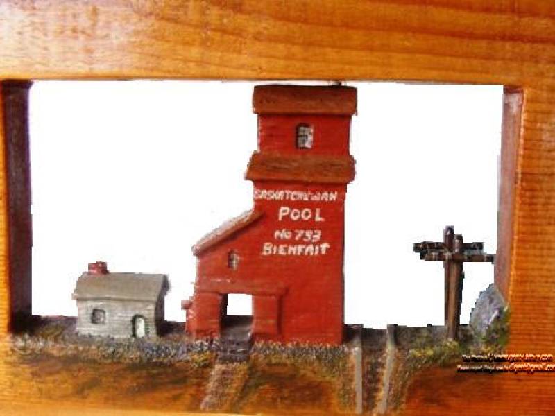 bienfaitelevatorwhirlycloseup.jpg