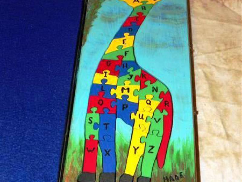 giraffe_puzzle_alphabet_a-z_side.jpg