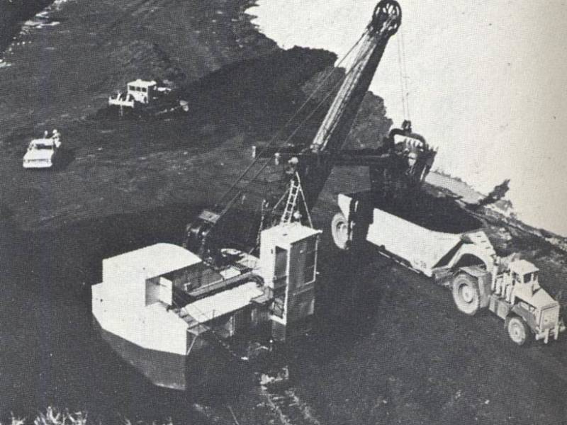 utilitycoalspitview1975.jpg