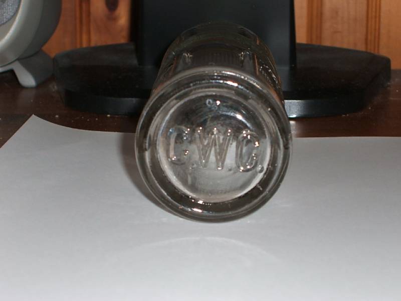 chippewa_water_co_bottle_bottom.jpg
