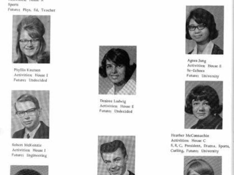 eci_grad_71_.jpg