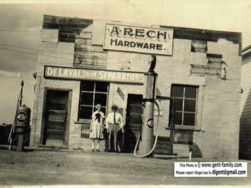 adolph_rech_hardare.jpg