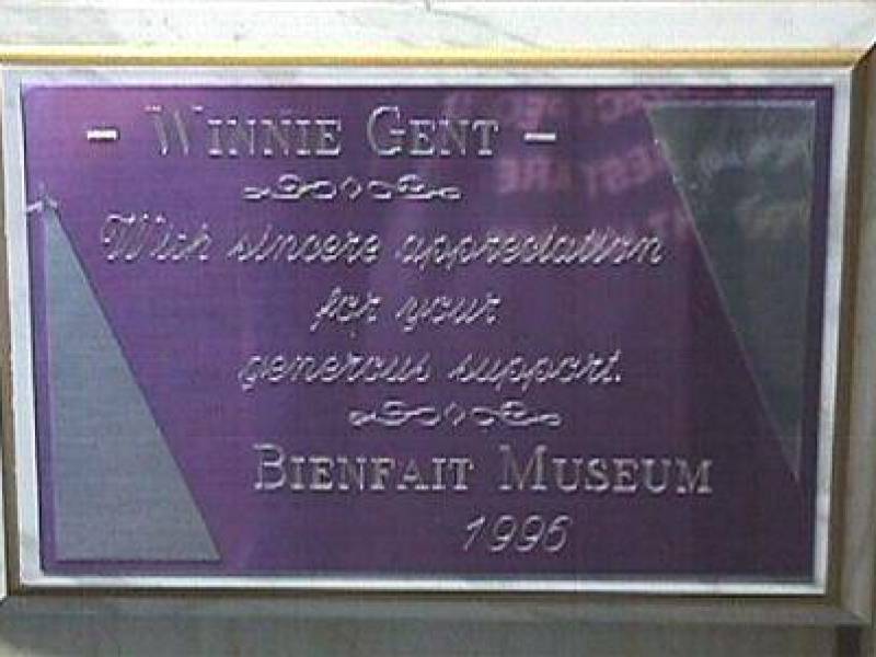 winniegentmuseumplaque1996.jpg