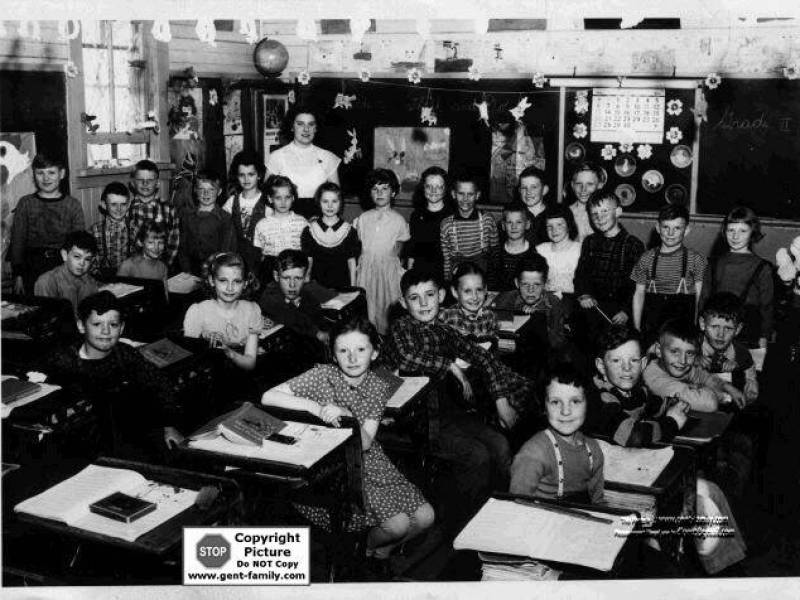bienfaitwoodschool1952.jpg