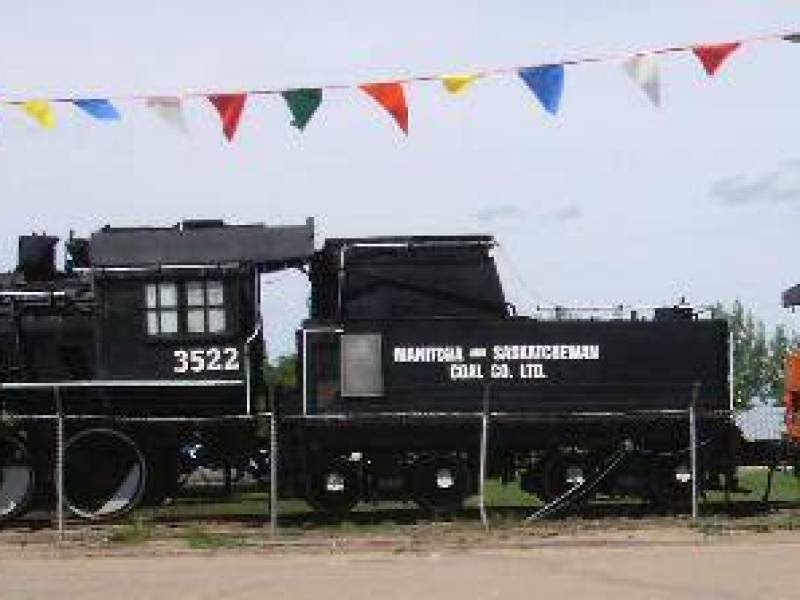 trainandcaboose2.jpg