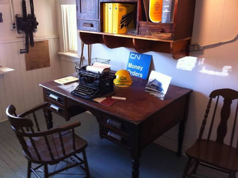 carlyle_museum_img_2069.jpg