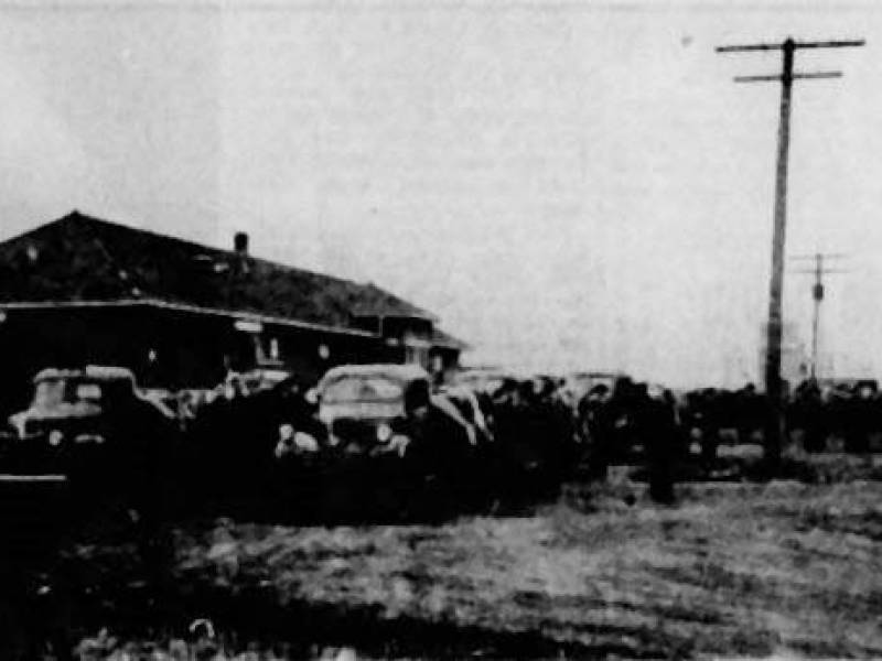1946trucksandcoffinsatcprdepotestevan.jpg