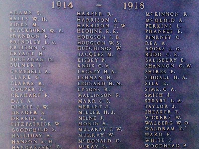 estevan_cenotaph_wwi_2013.jpg