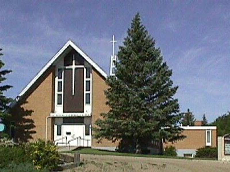 estevan_stpeters_lutheran_church.jpg