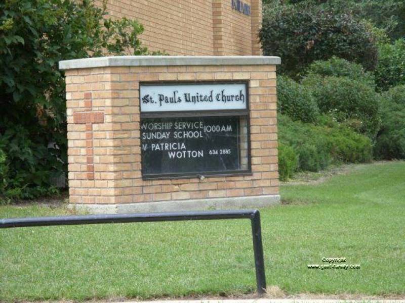 stpaulsunitedchurchsign.jpg
