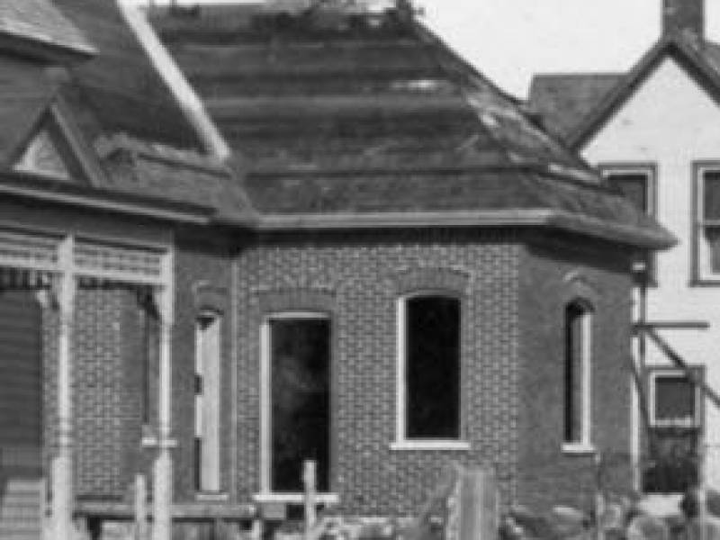12223rdstphillipshousebeingbuiltca1910.jpg