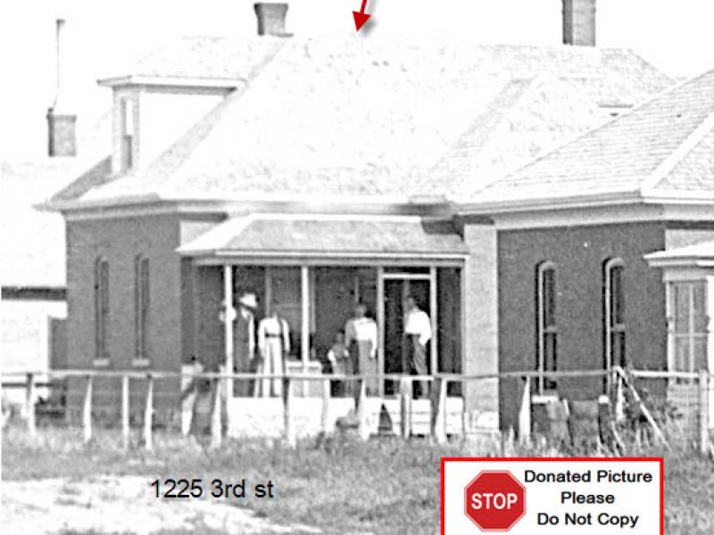 1225_3rd_st_estevan_ca_1912.jpg