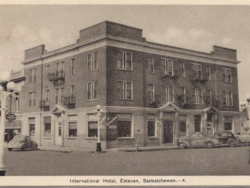 international_hotel_estevan.jpeg