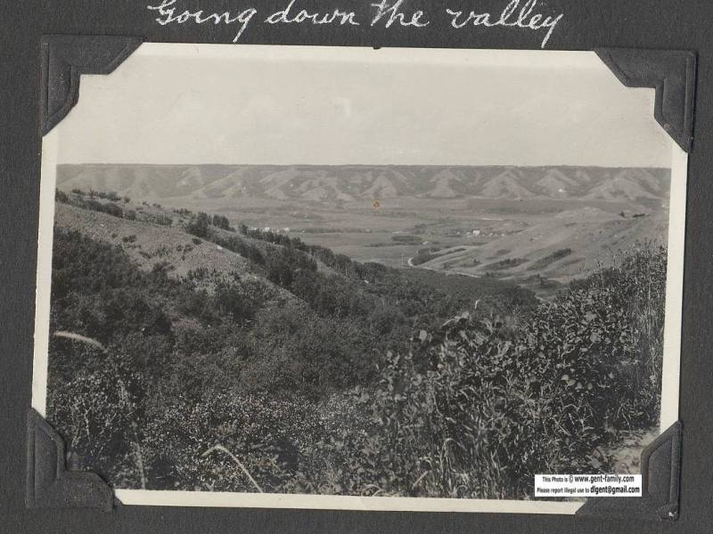 quapellevalleylookingnorthjuly11929athyde.jpg