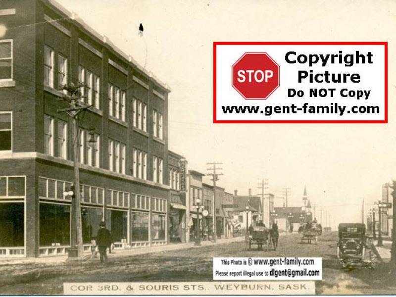 weyburn_july_23_1913_postcard_front2.jpg